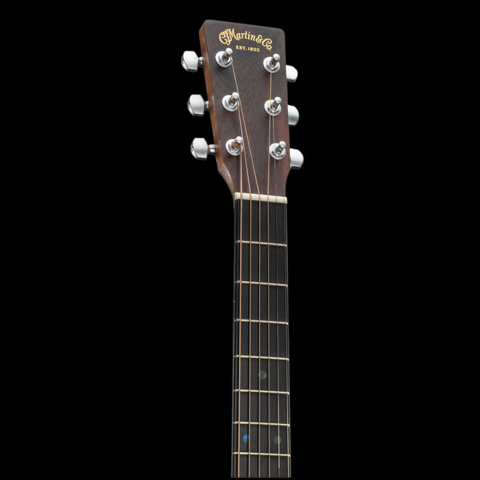 Martin 000C Jr E Natural Headstock Angle