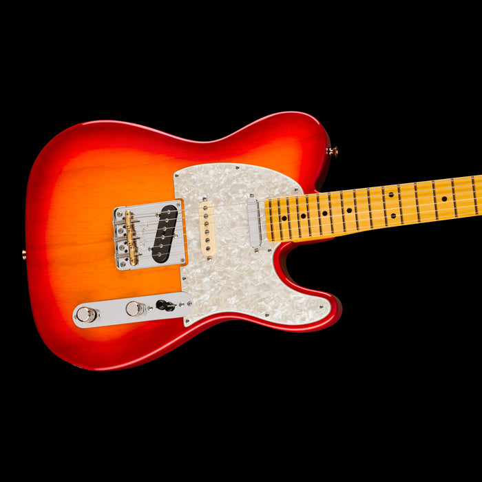 Fender American Professional Hot Shot Telecaster Maple Aged Cherry Burst Closeup Body Right 