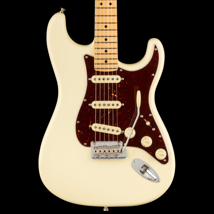 Fender American Professional II Stratocaster Maple Fingerboard Olympic White Front Crop