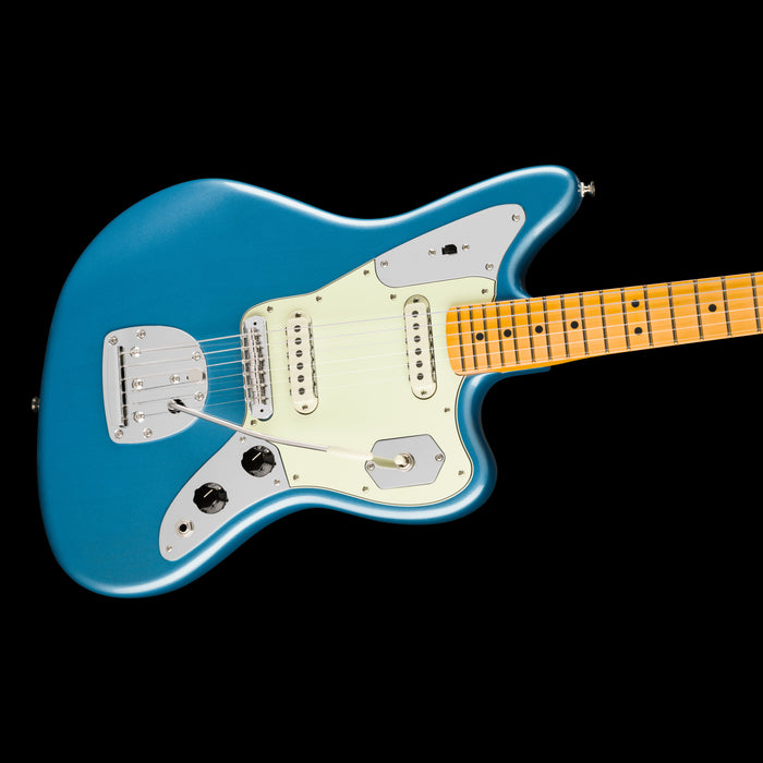Fender American Professional Classic Jaguar Maple Fingerboard Faded Lake Placid Blue Closeup Body Right