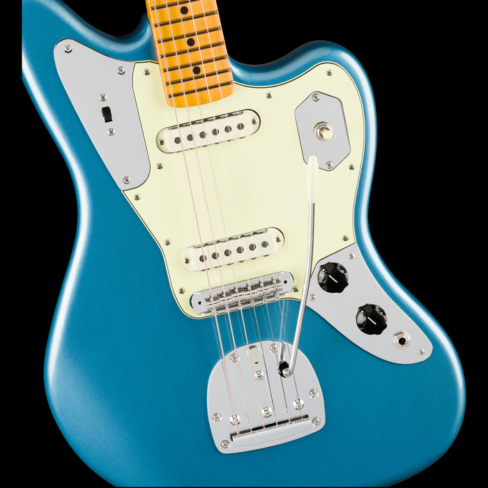 Fender American Professional Classic Jaguar Maple Fingerboard Faded Lake Placid Blue Front Body Detail
