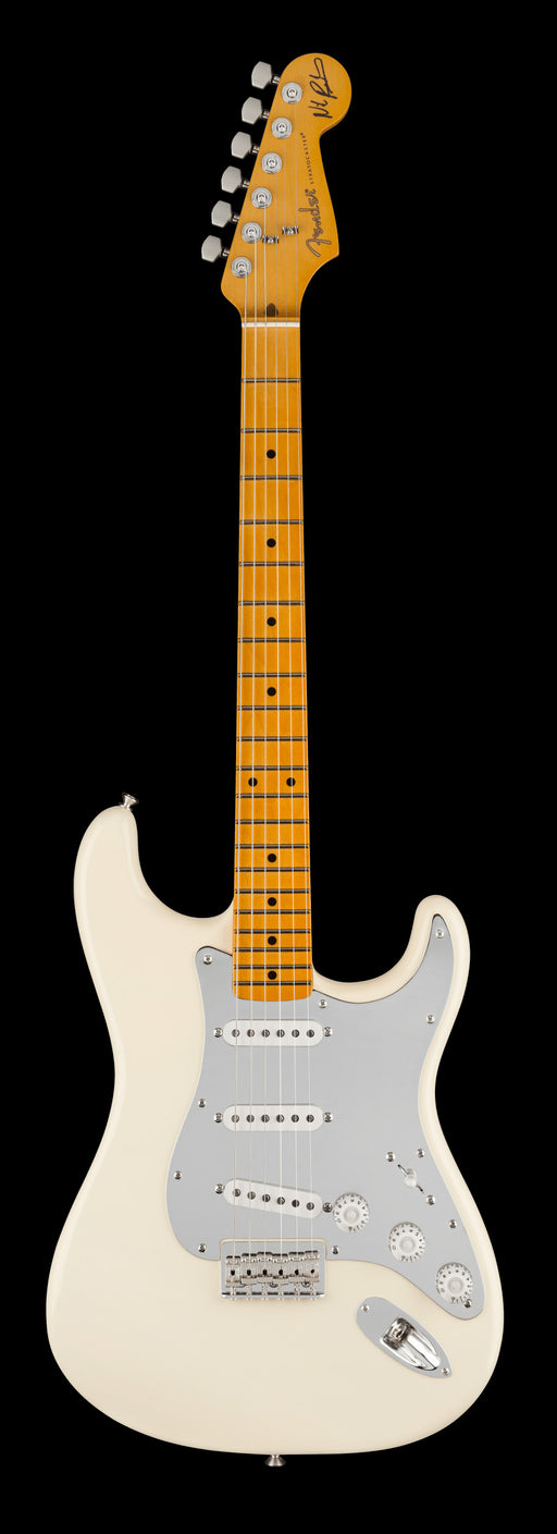 Fender Artist Series Nile Rodgers Hitmaker Stratocaster Maple Fingerboard Olympic White with Case