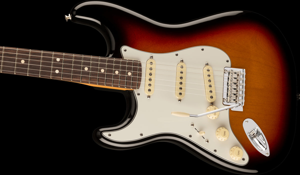 Fender Player II Stratocaster Left-Hand Rosewood Fingerboard 3-Color Sunburst Contour Body Right