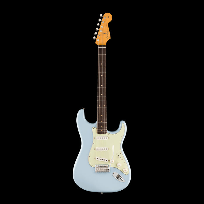 Fender Limited Edition Vintera II Road Worn '60s Stratocaster Sonic Blue Front