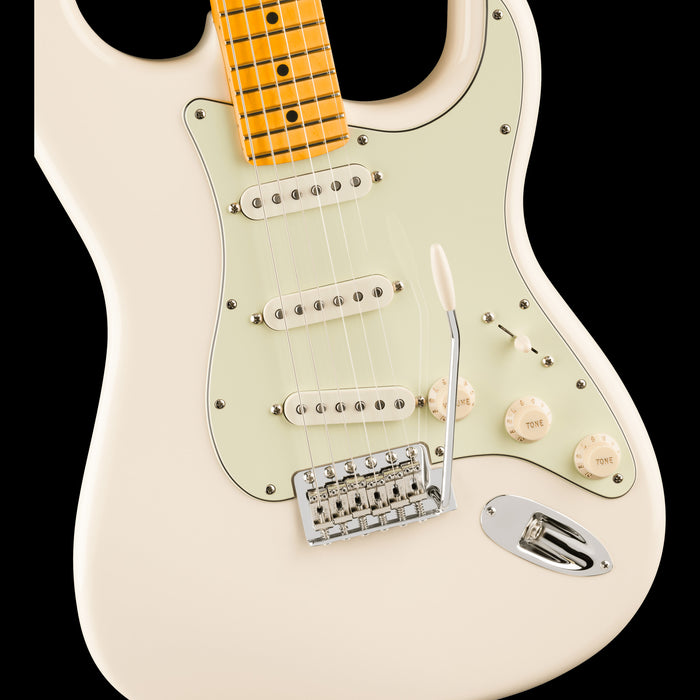 Fender Limited Edition American Professional Classic Silent System Stratocaster Olympic White Front Body Detail 