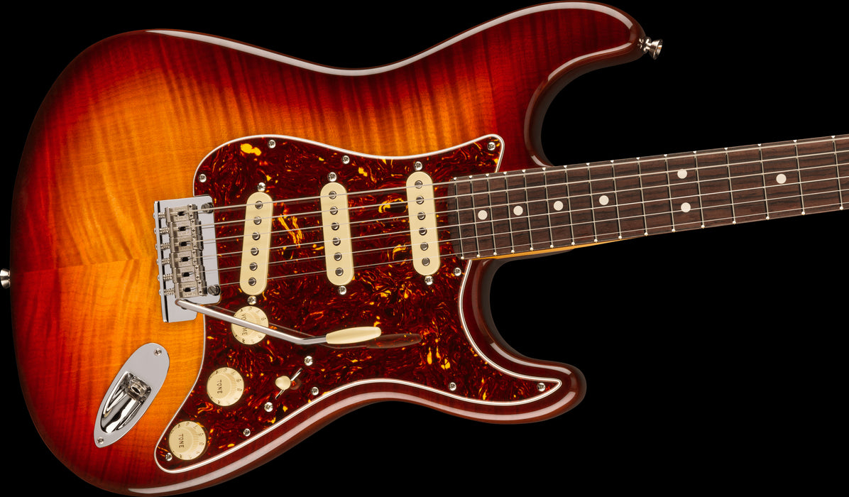 Fender 70th Anniversary American Professional II Stratocaster Rosewood Fingerboard Comet Burst With Case