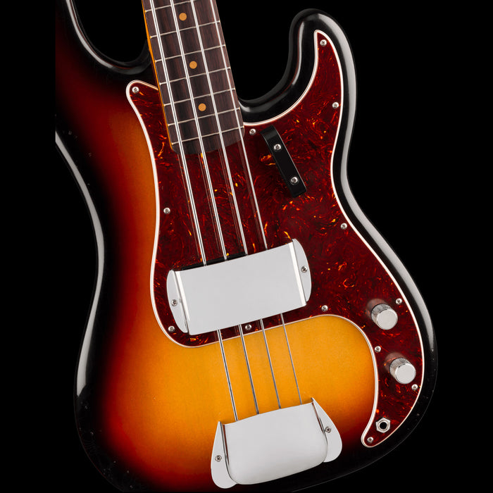 Fender James Jamerson 1962 Precision Bass 3-Tone Sunburst Front Body Detail 