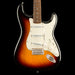 Squier Classic Vibe '60s Stratocaster Laurel Fingerboard 3-Color Sunburst Front Crop