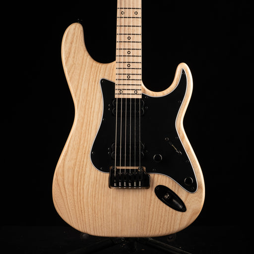 Pre Owned Kiesel Delos D6X Natural With Gig Bag