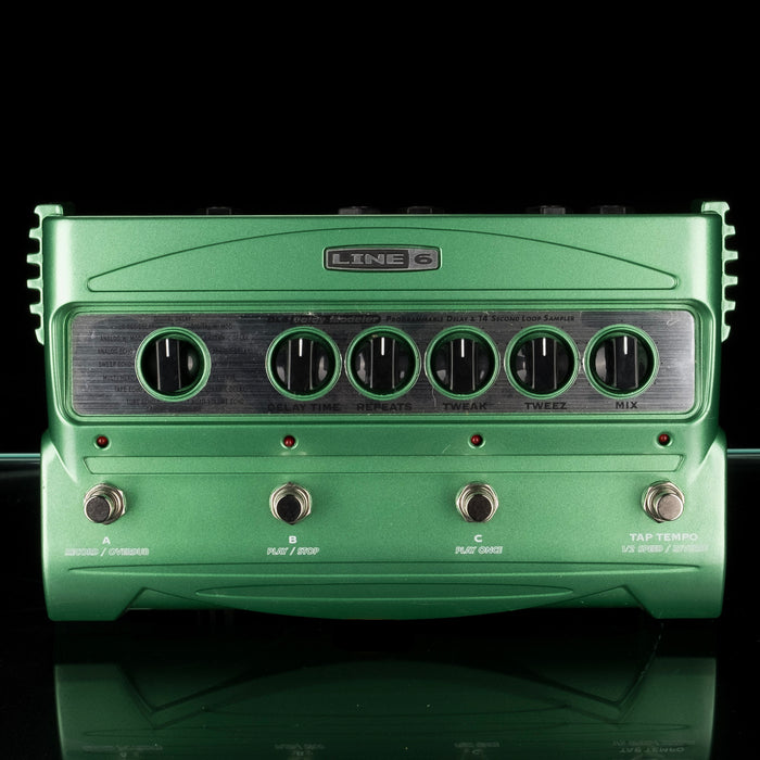 Used Line 6 DL4 Delay Guitar Effects Pedal With Power Supply