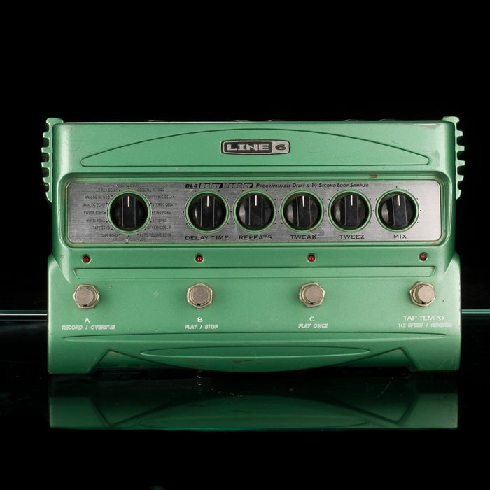 Used Line 6 DL4 Delay Guitar Effects Pedal