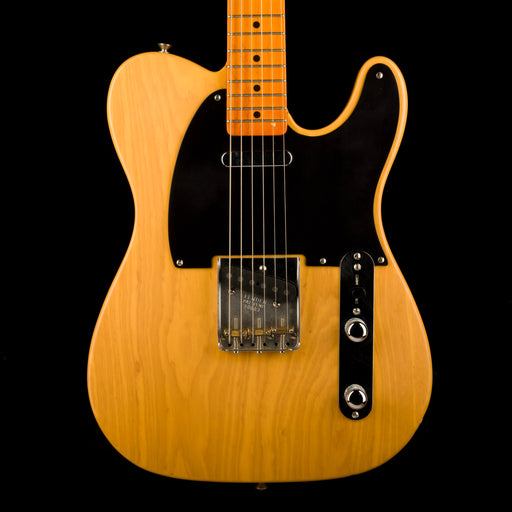 Pre Owned 1999 Fender American Vintage 1952 Reissue Telecaster Butterscotch Blonde with Case