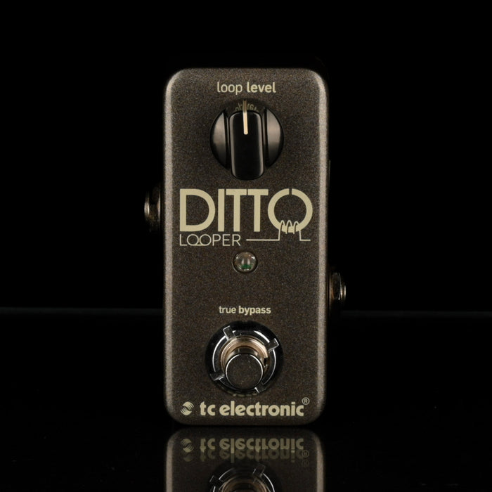 Used TC Electronic Ditto Looper Guitar Effect Pedal With Box