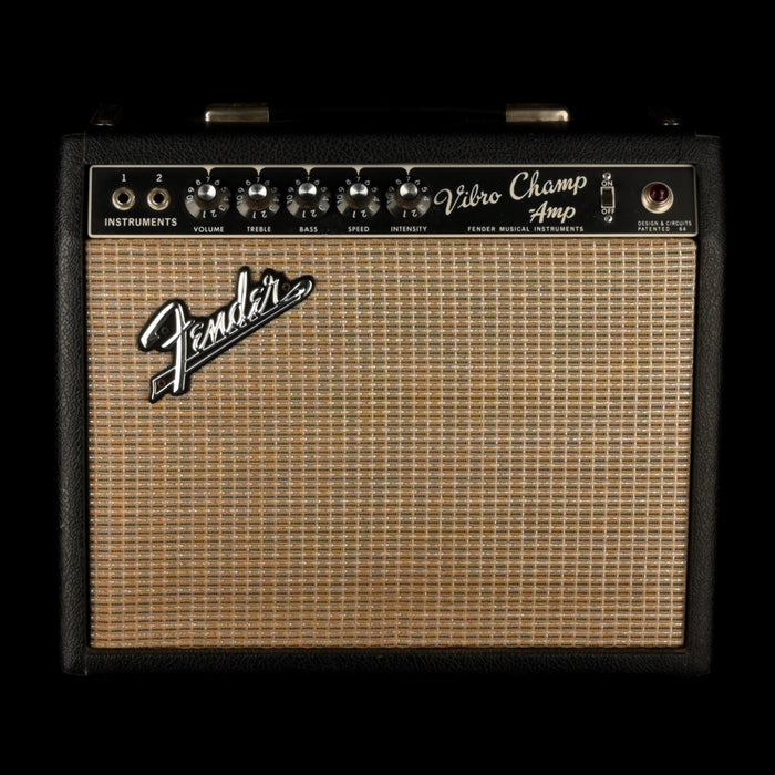 Vintage Fender 1967 Vibro Champ Guitar Amp Combo With Cover