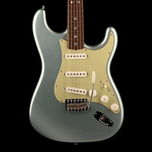 Fender Custom Shop 1965 Stratocaster NOS Firemist Silver With Case