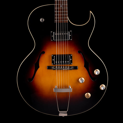 Pre Owned Loar 304T-CVS Sunburst Thinbody Archtop Electric Guitar With OHSC