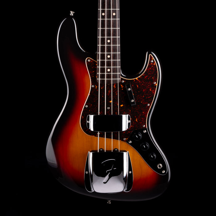 Pre Owned 2004 Fender Made in Japan 1962 Reissue Jazz Bass 3-Tone Sunburst With Case