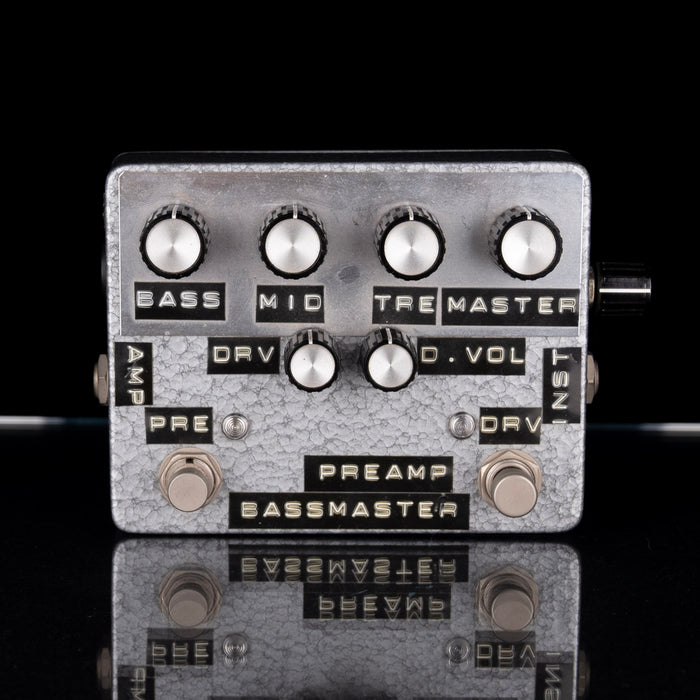 Shin Music Bassmaster Silver #056 Preamp/Drive Silver