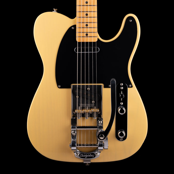 Pre-Owned Fender Vintera II 50's Nocaster Blackguard Blonde With Bigsby B5 With OHSC