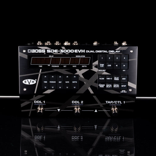 Used Boss SDE-3000EVH Dual Digital Delay EVH Pedal with Box