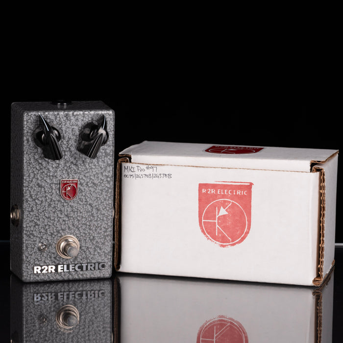 Used R2R Electric Supa MKII Professional # 97 Fuzz Pedal with Box