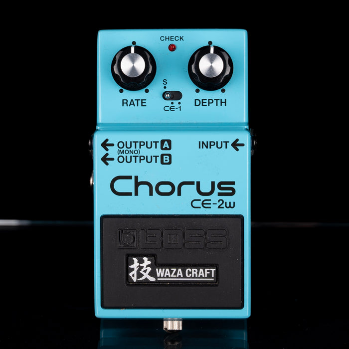 Used Boss Waza Craft CE-2W Chorus With Box