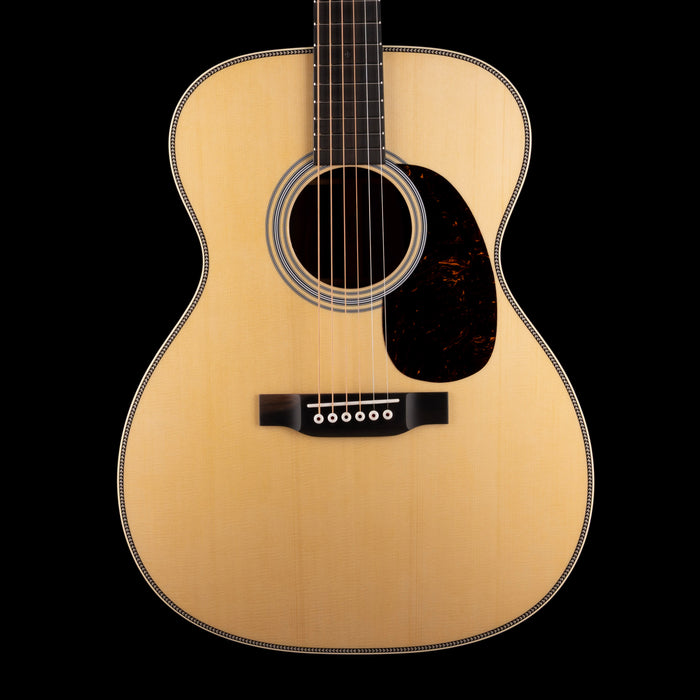 Martin Custom Shop 000-28 Guatemalan Rosewood with Engelmann Spruce