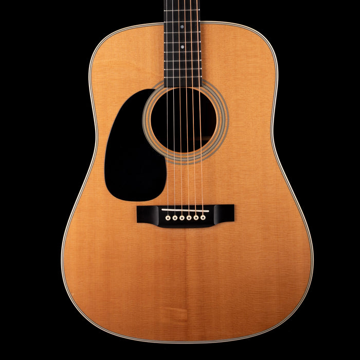 Pre-Owned 2009 Martin D-28 Left-Handed Natural Acoustic Guitar With OHSC