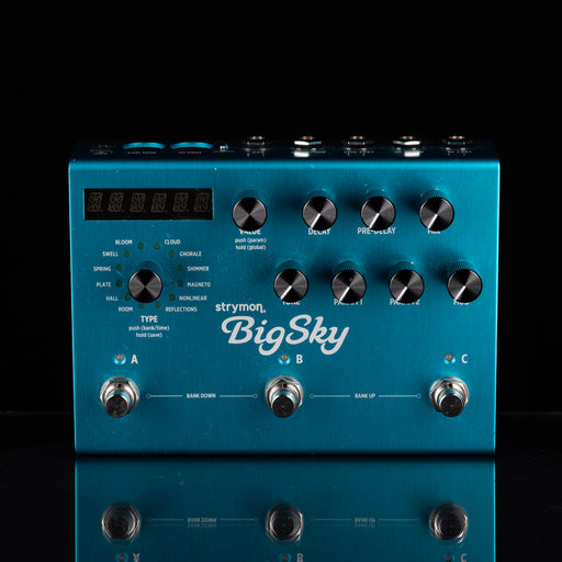 Pre-Owned Strymon BigSky Multidimensional Reverb Pedal With Box