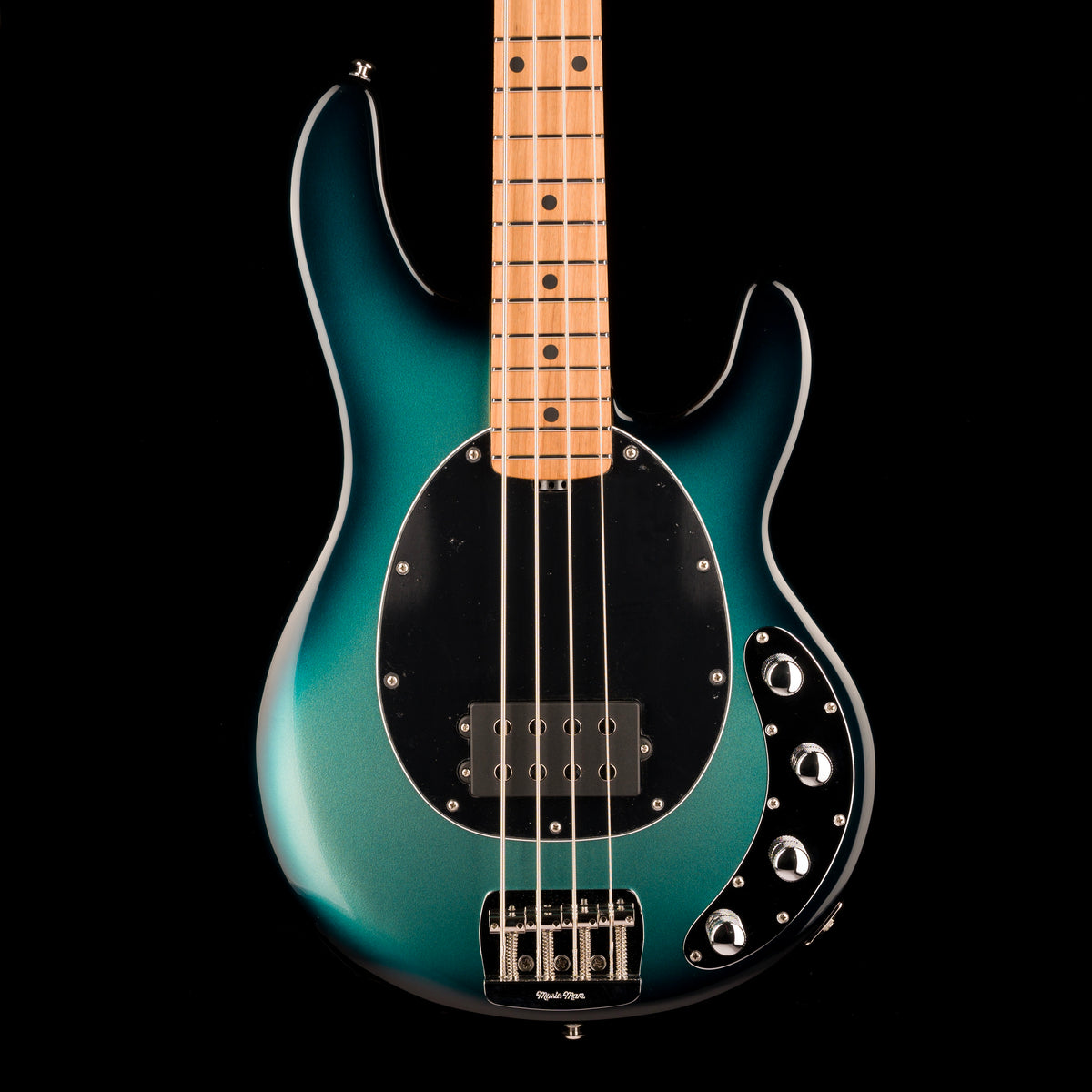 ベース eanie ball Music Man Stingray Special DSC06643.jpg?crop=center&