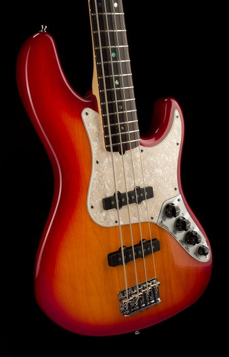 Pre Owned Fender American Deluxe Jazz Bass Aged Cherry Burst With OHSC