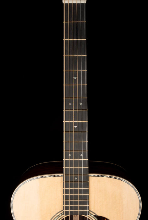 Martin 000-28 Modern Deluxe Acoustic Guitar