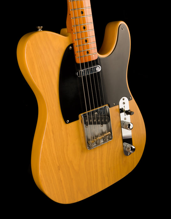 Pre Owned 1999 Fender American Vintage 1952 Reissue Telecaster Butterscotch Blonde with Case
