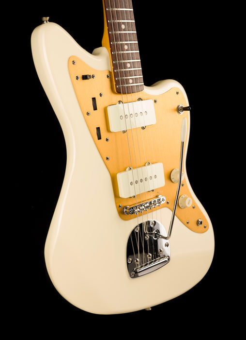 Pre Owned 2016 Squier J Mascis Jazzmaster Rosewood Fretboard Vintage White With Gig Bag
