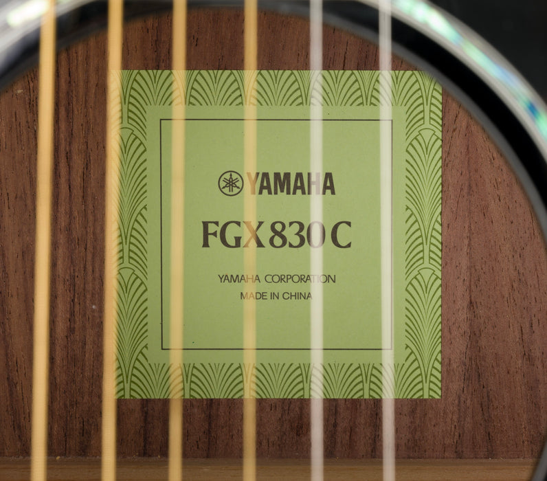 Pre Owned Yamaha FGX830C Dreadnought Cutaway Black With Case