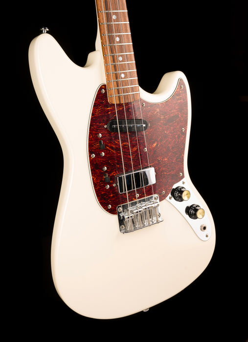 Pre Owned Eastwood Warren Ellis Tenor Baritone 2P Vintage Cream With Case