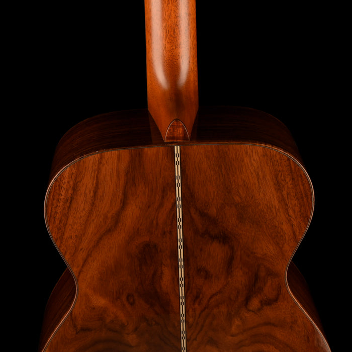 Martin Custom Shop 00-28 Deep Body Wild Grain East Indian Rosewood and Italian Alpine Spruce