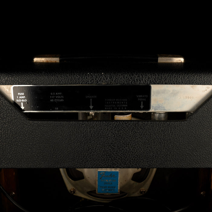 Vintage Fender 1967 Vibro Champ Guitar Amp Combo With Cover