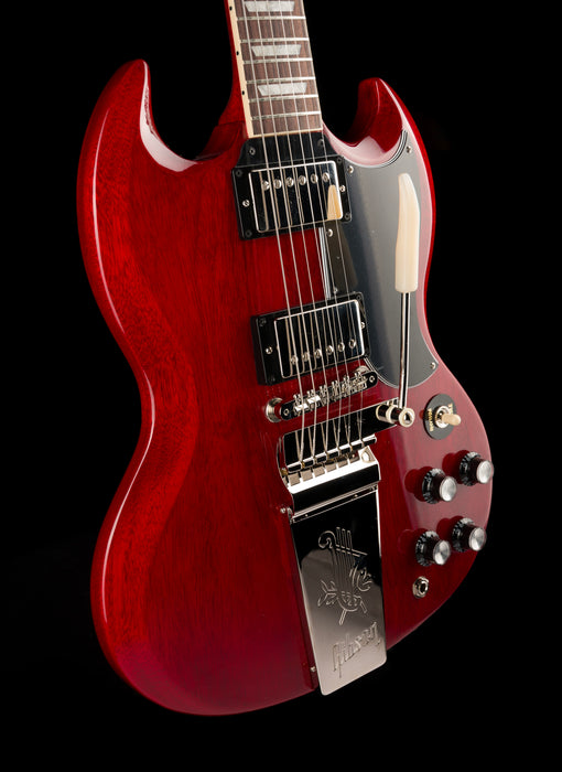Gibson SG Standard '61 Maestro Vibrola Vintage Cherry Electric Guitar With Case
