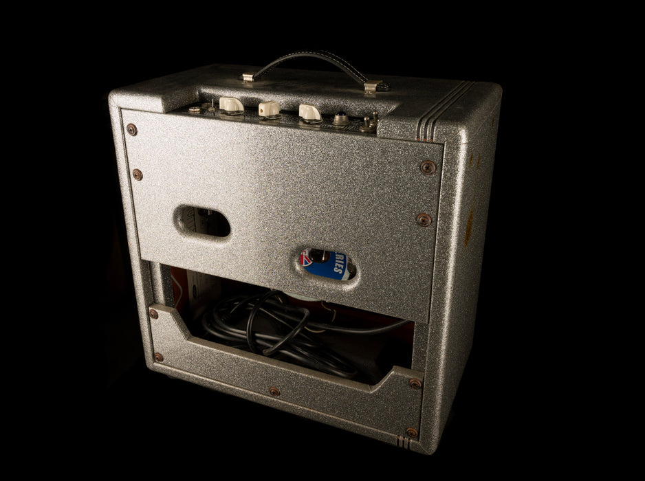 Pre Owned Swart Special Edition Space Tone Reverb Silver Sparkle Guitar Amp Combo with Footswitch