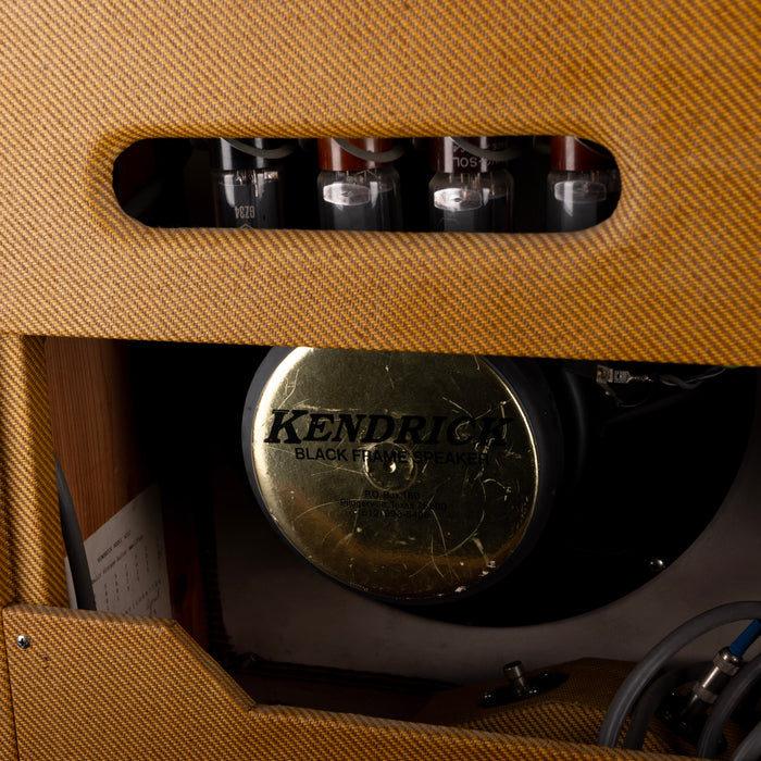 Pre-Owned 1993 Kendrick Model 4212 Tweed with Footswitch