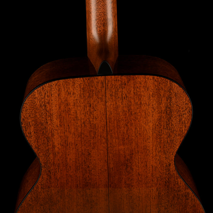 Martin 000-18 Standard (2025) Natural Acoustic Guitar with Case