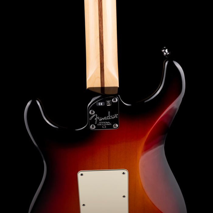 Pre Owned 2011 Fender Deluxe Stratocaster Sunburst With Case