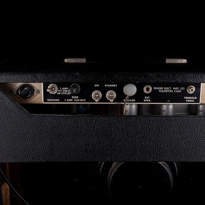 Vintage 1964 Fender Deluxe Tube Guitar Amp Combo