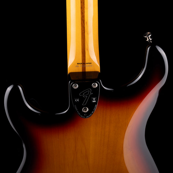 Pre-Owned 2011 Fender Made In Japan ‘72 Pawnshop Strat Thinline 3-Tone Sunburst With Gig Bag