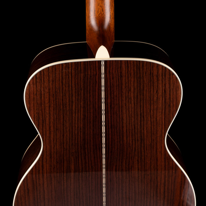 Martin 000-28 Standard (2025) Natural Acoustic Guitar with Case