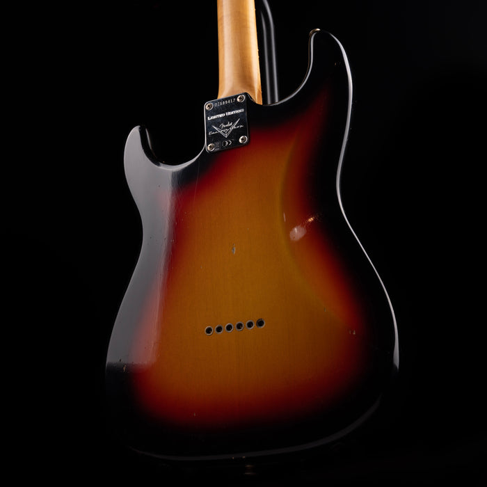 Fender Custom Shop 1961 Stratocaster Hardtail Journeyman Relic 3-Tone Sunburst