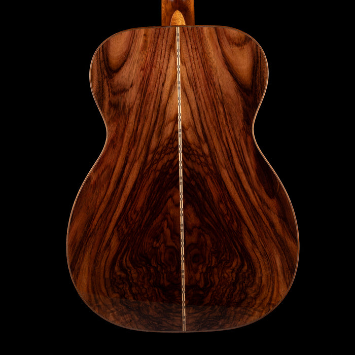 Martin Custom Shop 00-28 Deep Body Wild Grain East Indian Rosewood and Italian Alpine Spruce With Case