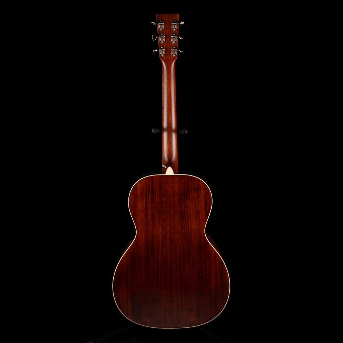 Martin 00L-16E 1935 Burst Acoustic Electric Guitar with Case