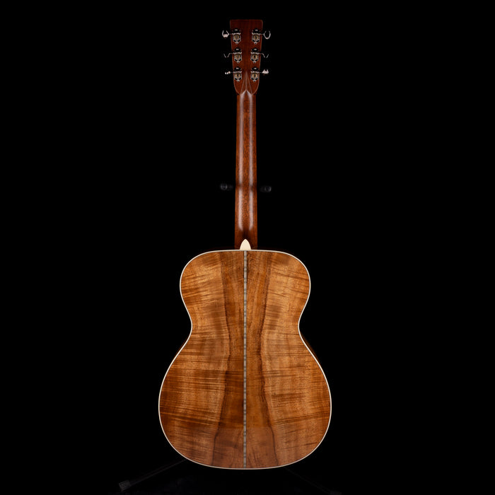 Martin Custom Shop 000-18 Exceptional Broad Figured Koa Natural With Case